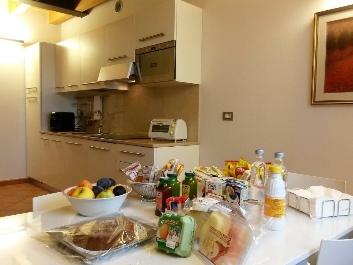 Agriturismo Casalbergo อิโซลาเดลลาสกาลา ภายนอก รูปภาพ